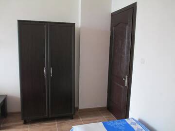 Фото номера Трехместный номер с видом на море Отель Hotel Kvariati Nugo г. Квариати 7