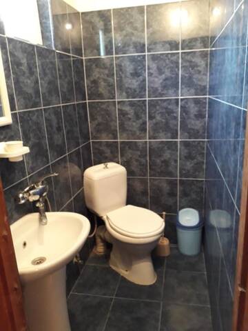 Фото номера Четырехместный номер с ванной Гостевой дом Guesthouse Gio555 г. Квариати 4