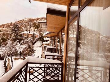 Фото номера Шале с двумя спальнями Шале Cottage Chalet in Kvariati г. Квариати 32