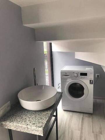 Фото номера Вилла с 3 спальнями Виллы Villa Residence г. Квариати 18